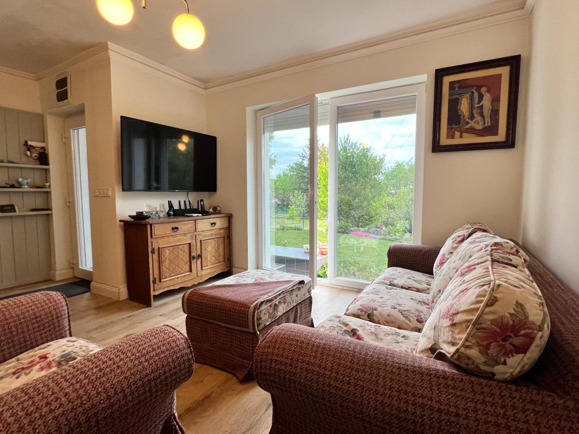 Neon Apartman Csopak Balaton Екстериор снимка